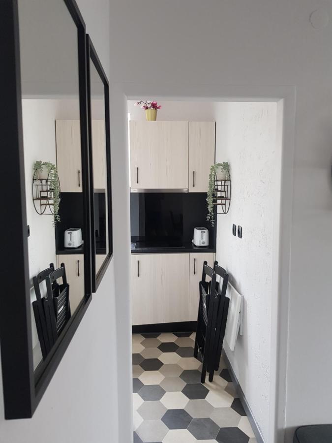 Apartament Przy Ratuszu Мальборк Экстерьер фото